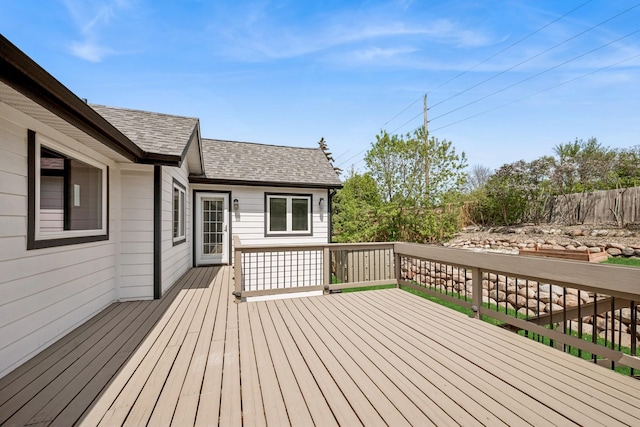 3876 Westbury Ln, Eagan, MN 55123 - deck with fence