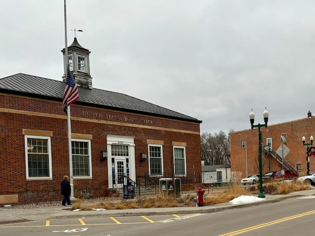 view of building exterior