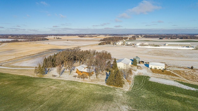 birds eye view of property featuring a rural view