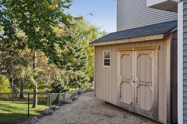 view of outbuilding