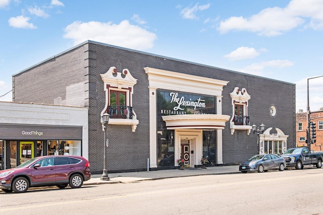 view of building exterior