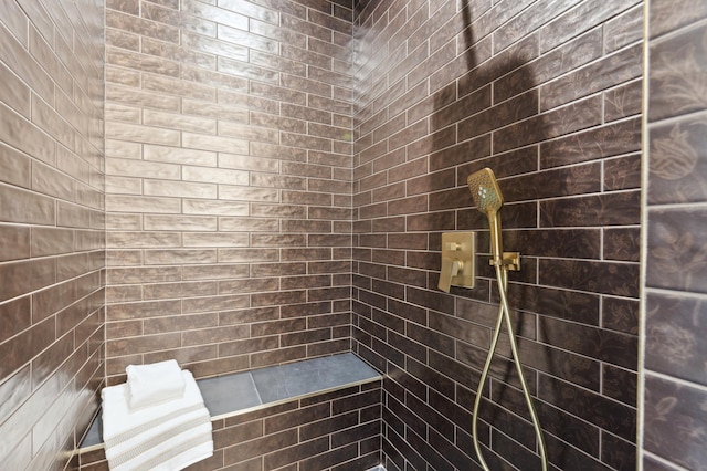 3702 Planting Grn, Stillwater, MN 55082 - full bath featuring tiled shower