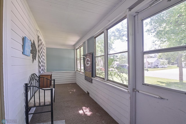 sunroom featuring a healthy amount of sunlight