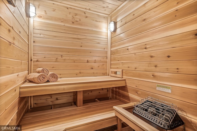 view of sauna with hardwood / wood-style flooring