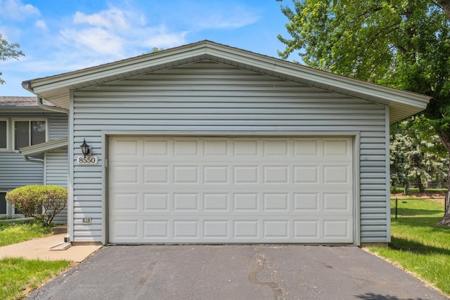 8550 Darnel Rd, Eden Prairie, MN 55347 - photo 3