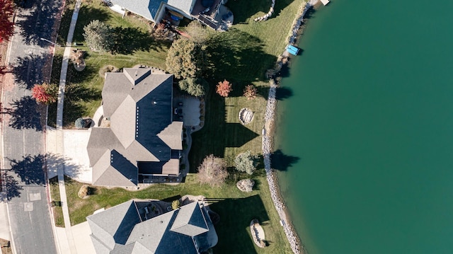 bird's eye view featuring a water view