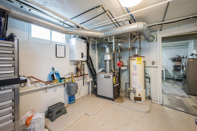 below grade area featuring water heater and a heating unit