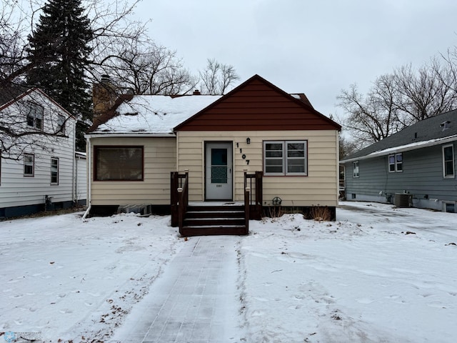 bungalow-style home featuring central AC