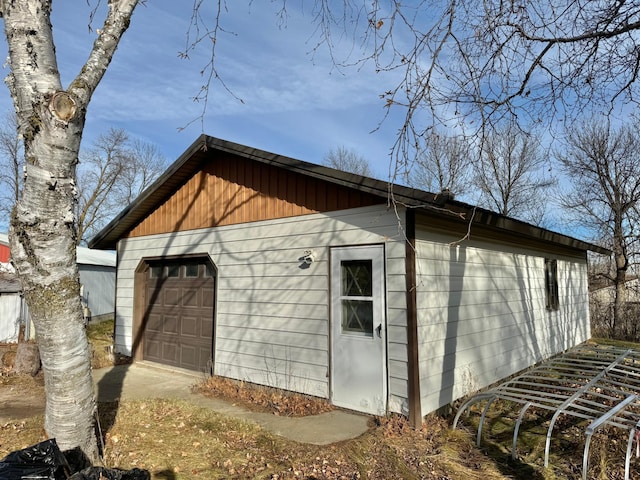 view of outdoor structure featuring a garage