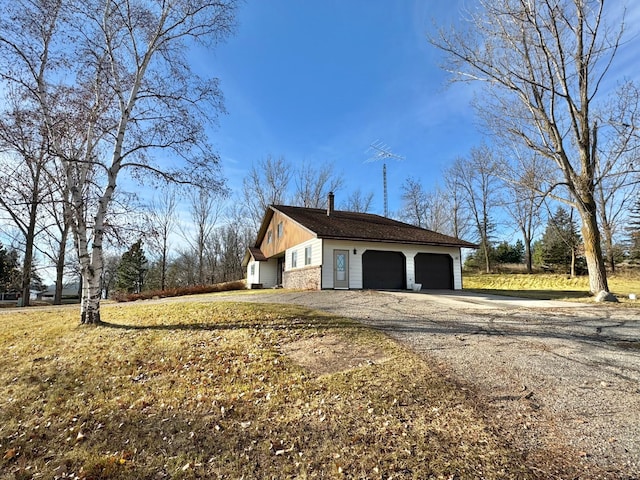 view of side of property