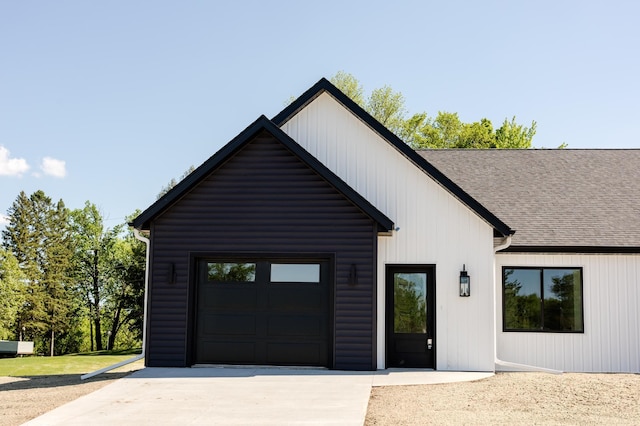 102 3rd Ave, Pelican Rapids, MN 56572 - modern inspired farmhouse with a shingled roof