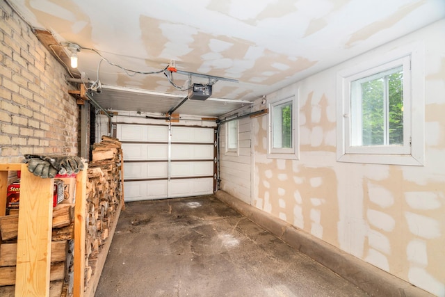 2328 3rd St, Duluth, MN 55812 - garage featuring a garage door opener