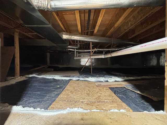 10 Townhouse Rd, Morris, MN 56267 - view of inside crawl space
