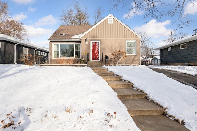 view of front of house