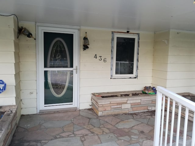 436 6th Ave SW, Cambridge, MN 55008 - entrance to property featuring covered porch