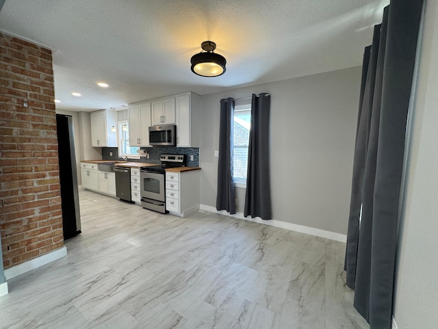 707 Center St E, Roseau, MN 56751 - photo 8