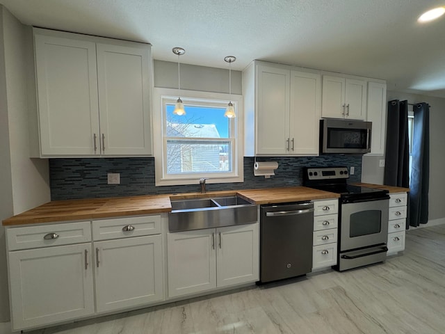 707 Center St E, Roseau, MN 56751 - photo 11