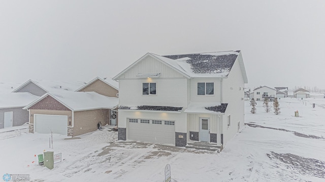 view of front of house featuring a garage