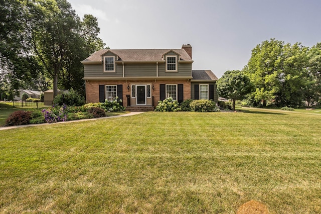 view of front of property with a front yard