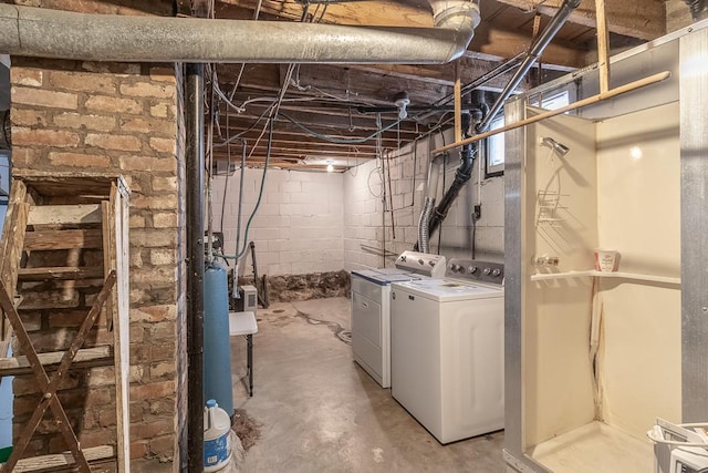 basement with washer and dryer