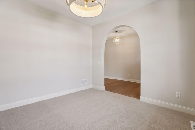 view of carpeted spare room