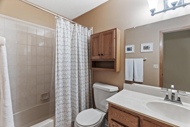 full bathroom featuring vanity, shower / bathtub combination with curtain, a textured ceiling, and toilet