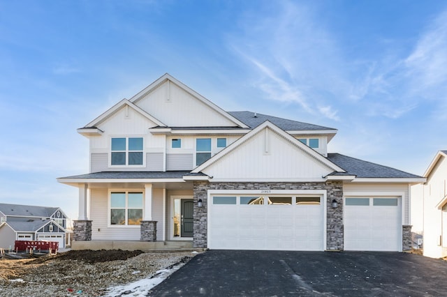 view of front of house featuring a garage