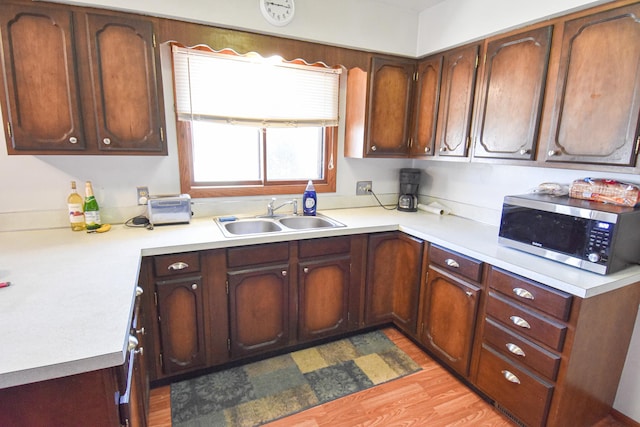 245 Kneale Ave N, Thief River Falls, MN 56701 - photo 12