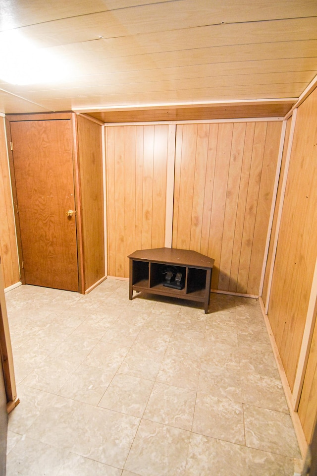 245 Kneale Ave N, Thief River Falls, MN 56701 - photo 33