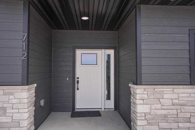 view of entrance to property