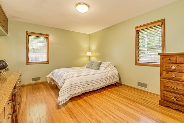 1755 Glenview Ave, Arden Hills, MN 55112 - bedroom with light wood-type flooring and baseboards