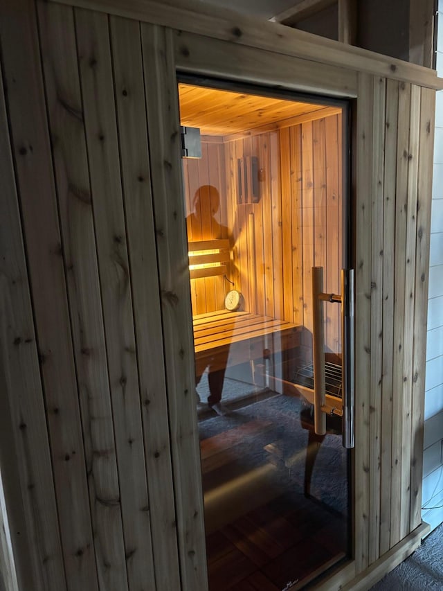 view of sauna / steam room