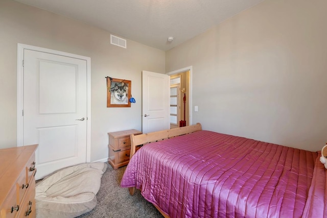 bedroom with carpet flooring