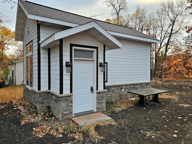 view of outbuilding