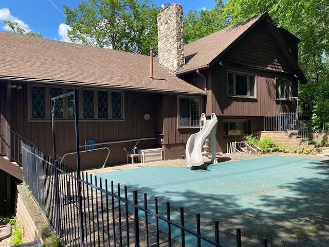 9001 Poplar Bridge Rd, Bloomington, MN 55437 - photo 10