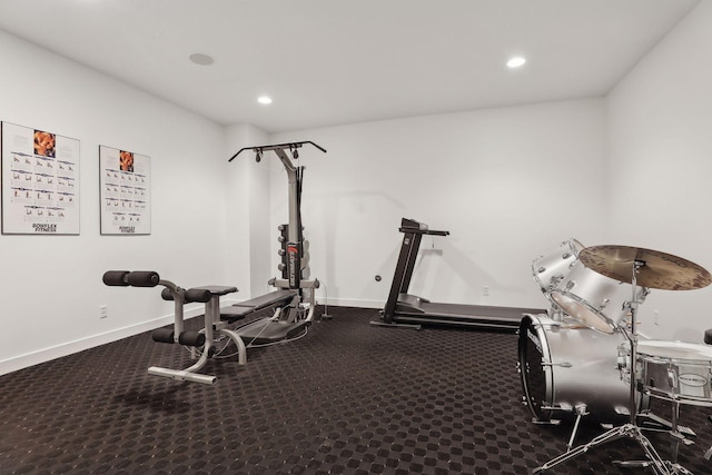 3529 Green Ridge Rd, Minnetonka, MN 55305 - exercise room with recessed lighting, baseboards, and carpet floors