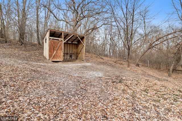 view of outdoor structure