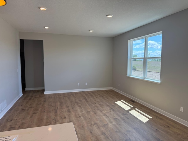 5181 Mustang Ct, Woodbury, MN 55129 - photo 9