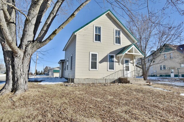 303 Alexandria St NW, Evansville, MN 56326 - view of front facade