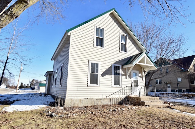 303 Alexandria St NW, Evansville, MN 56326 - view of front of property