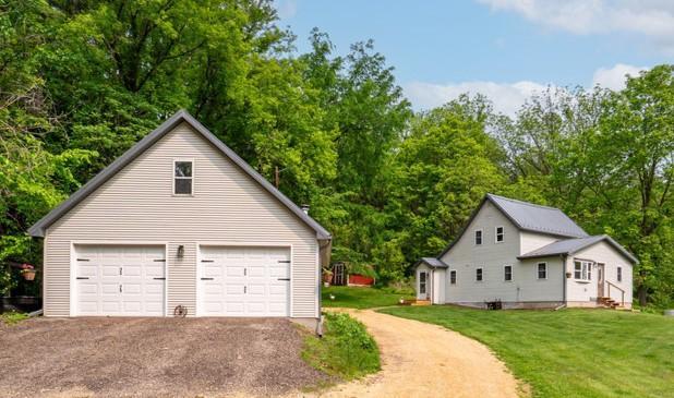 S1341 Deer Creek Rd, Nelson, WI 54756 - photo 1