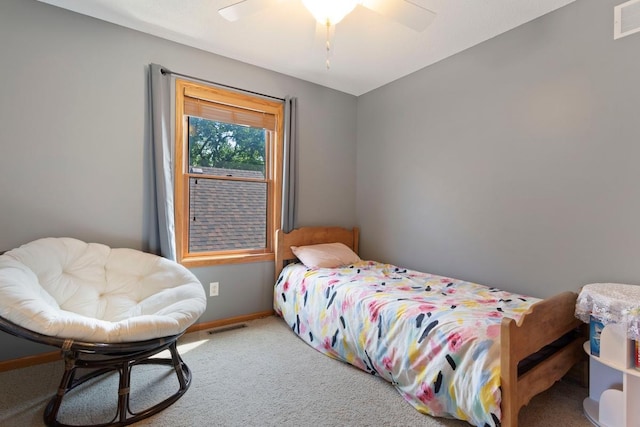 bedroom with carpet flooring and ceiling fan