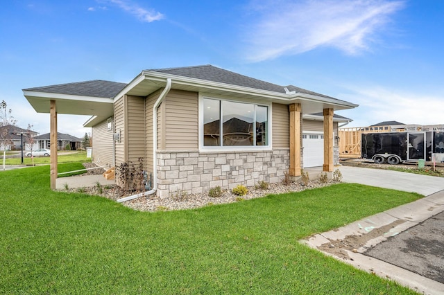 view of front of home with a front yard