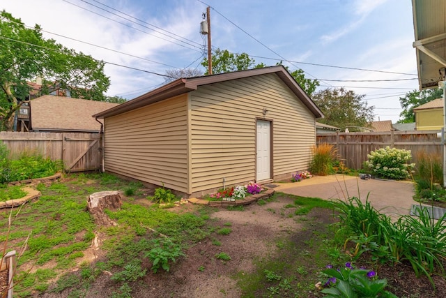 view of outbuilding