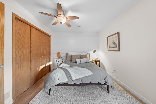 bedroom with a closet and ceiling fan