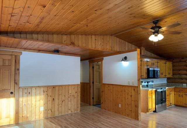 kitchen featuring ceiling fan, wooden ceiling, stainless steel appliances, light hardwood / wood-style flooring, and lofted ceiling