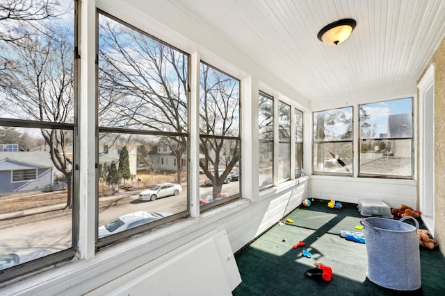 view of sunroom / solarium