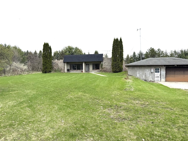 11365 Platt Ave SW, Cokato, MN 55321 - view of yard featuring an outbuilding and a garage