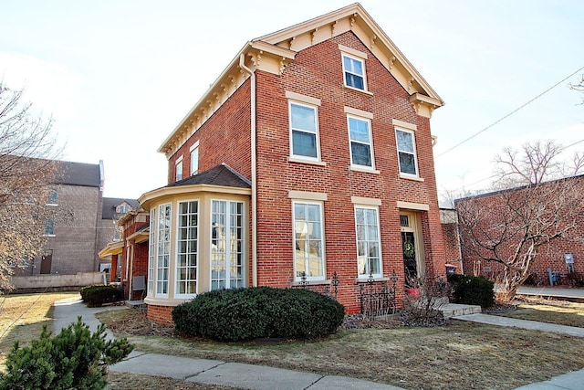 view of property exterior