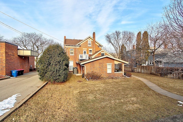 view of property exterior